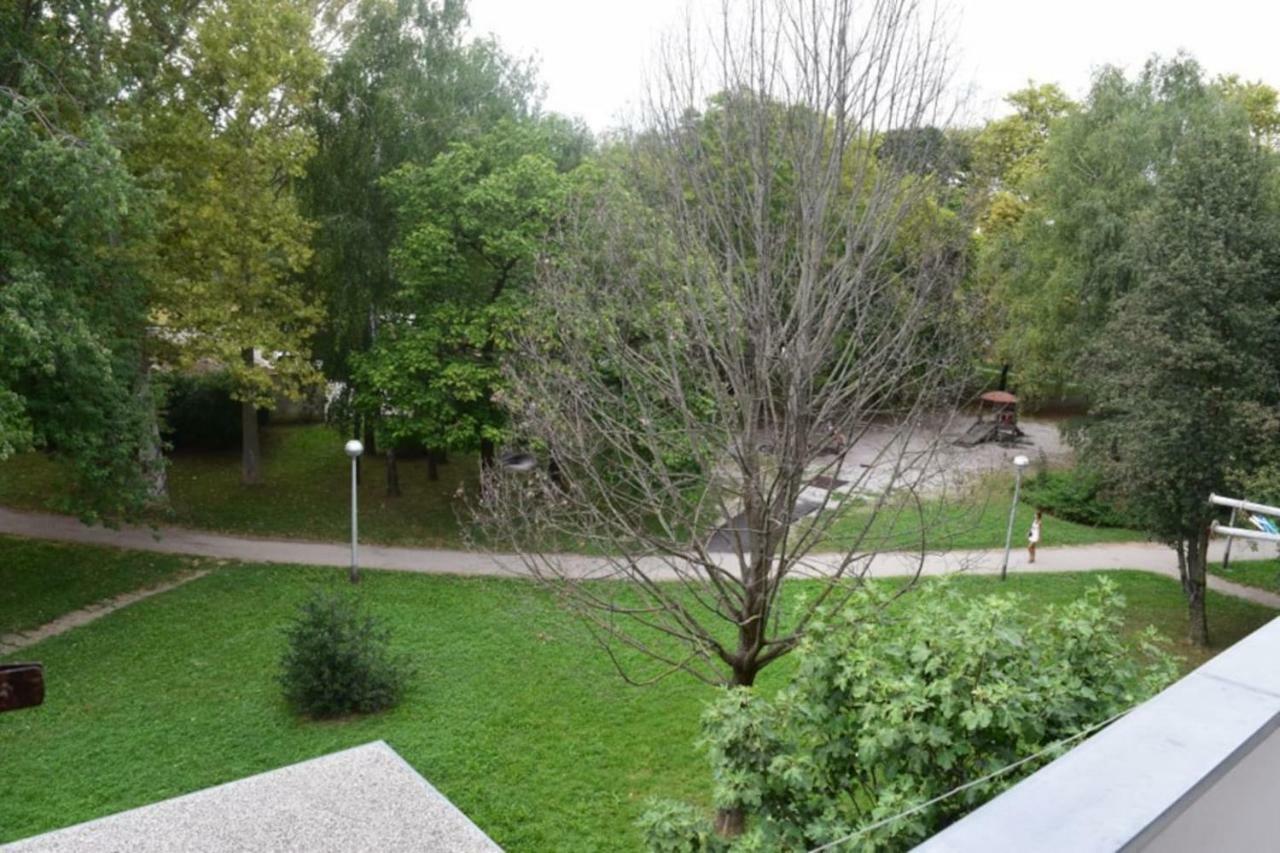 זאגרב Vila Velebita, Sweet Cozy Appartement :) מראה חיצוני תמונה